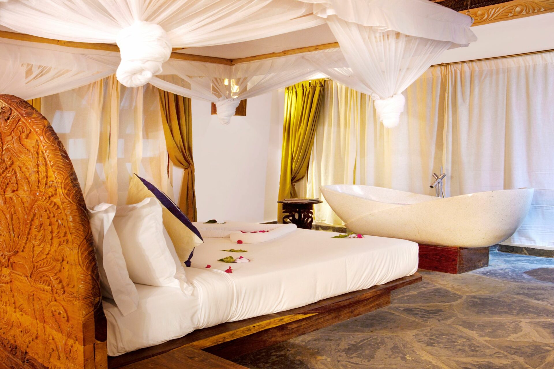 Luxury abounds in a Sultan Villa - Honeymoon in East Africa