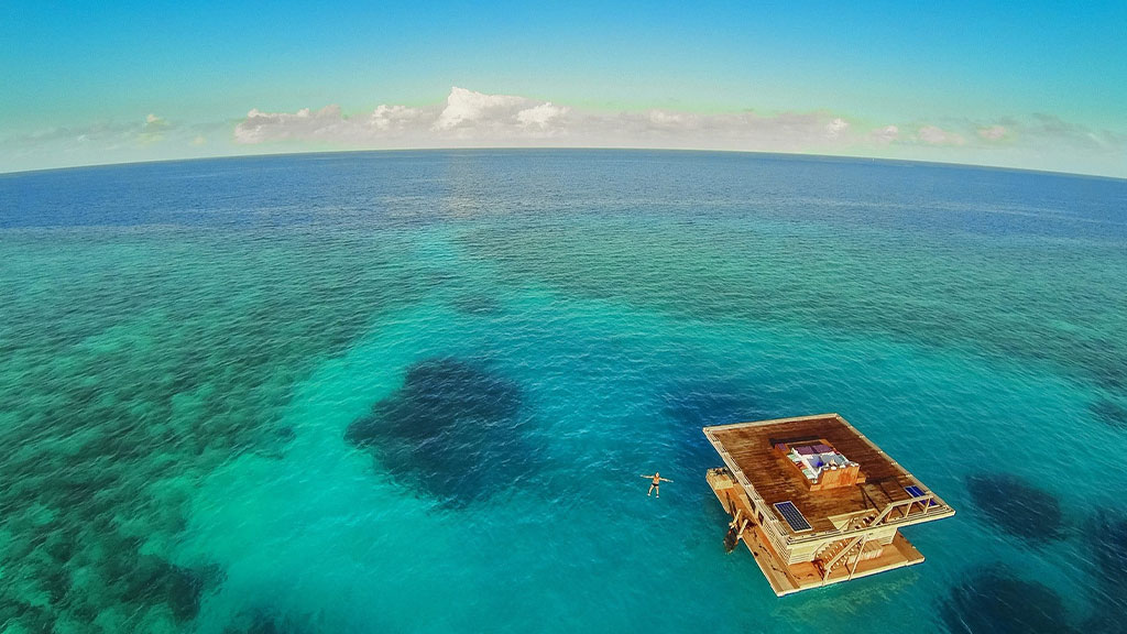Underwater room at Manta Resort